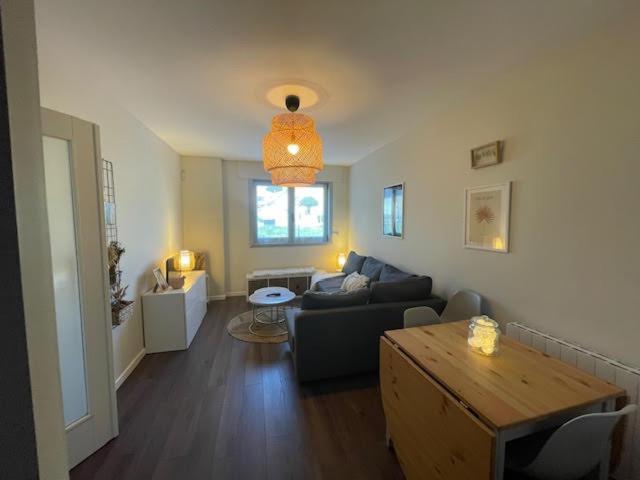 Apartamento A Un Paso De La Playa En Ares Con Piscina Y Parking Экстерьер фото